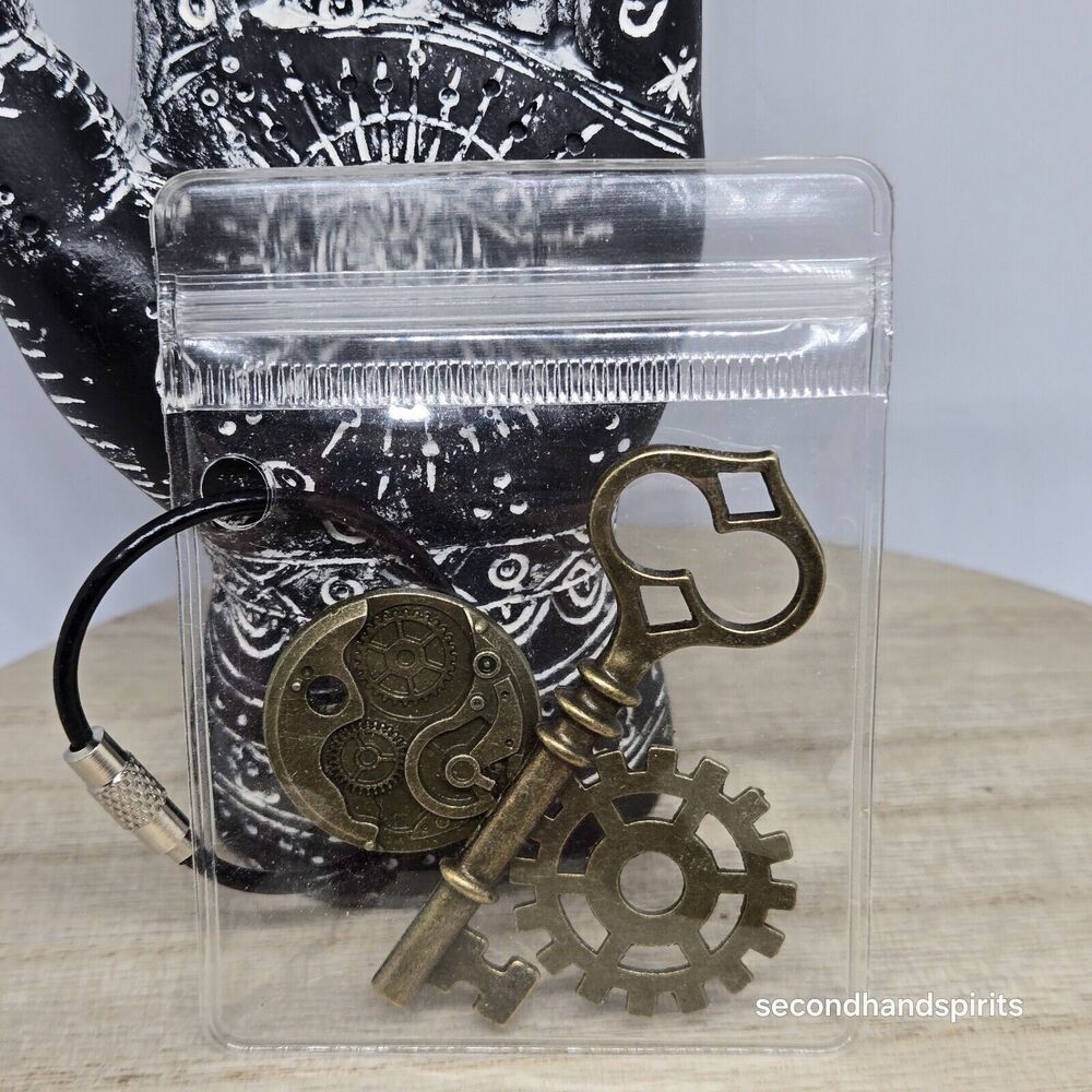 My Pretties Steampunk Version Vinyl Pack Purse Bag Key Charm